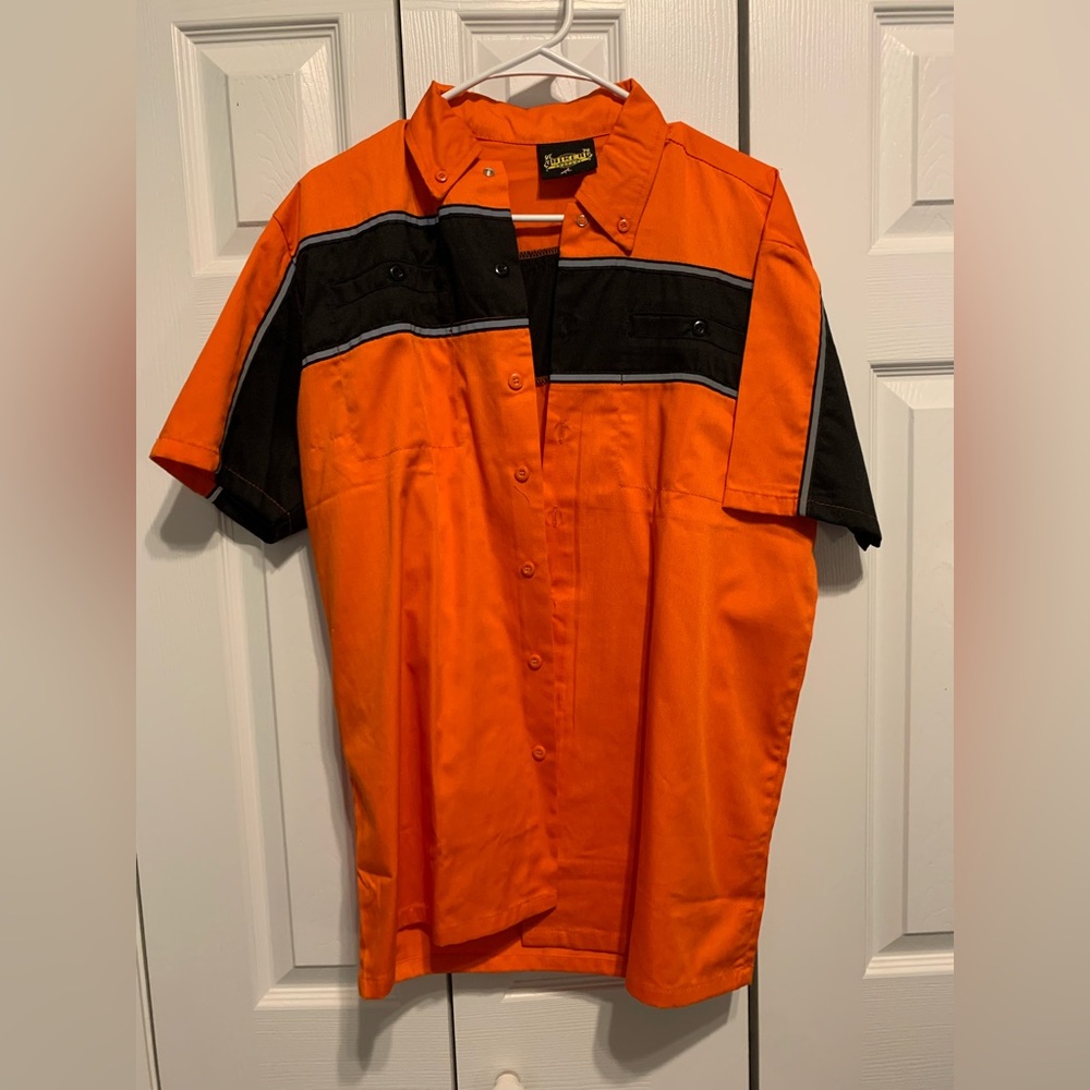 Men’s Orange Work Shirt Button Up Large NWOT